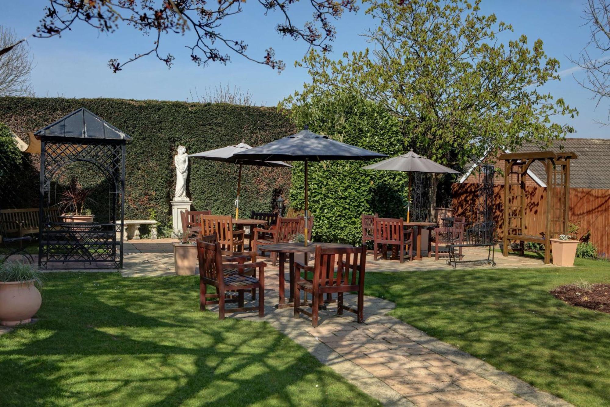 Best Western Premier EMA Yew Lodge Hotel Derby Exterior foto